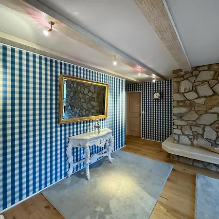 Herrliche 3 Schlafzimmer In Zentral & Exklusiv Apartment *