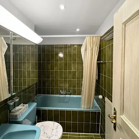 Herrliche 3 Schlafzimmer In Zentral & Exklusiv Apartmán