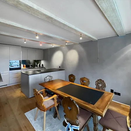 Herrliche 3 Schlafzimmer In Zentral & Exklusiv *